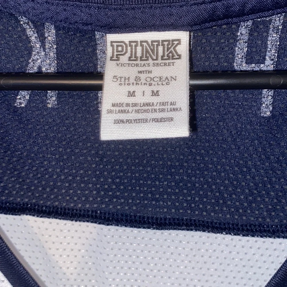 Victoria’s Secret Pink Pitt short sleeve T-shirt V-neck jersey style - Picture 6 of 7